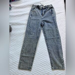 Impressions Gray Straight Leg Women's Jeans